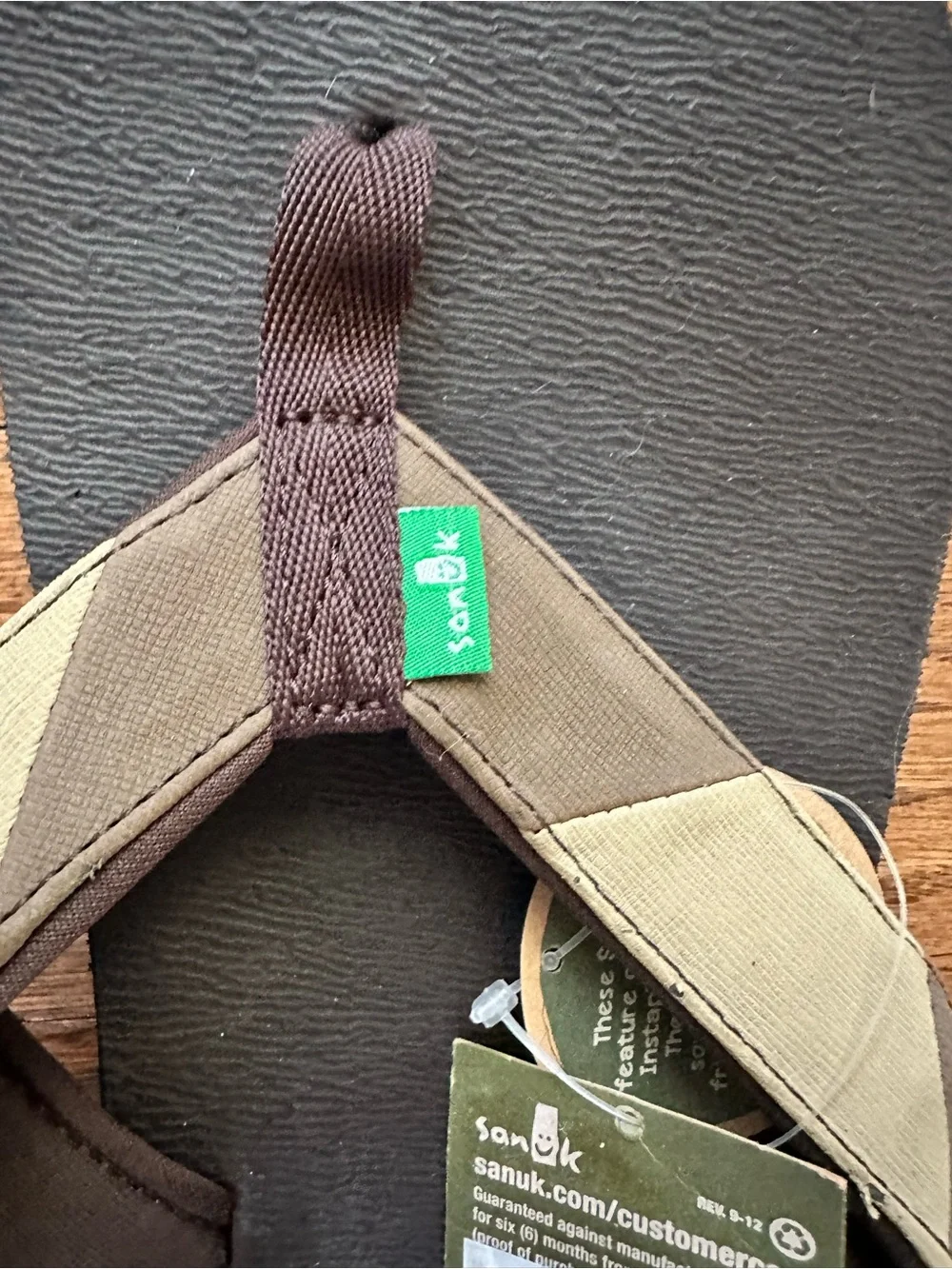 Sanuk Men’s Brown Tan Canvas Flip Flops Sandals Size 13 Thong Casual Beach